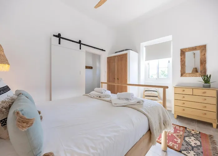 Casa Ladeira * Loulé