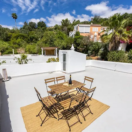 Casa Ladeira 别墅 *